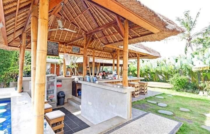 Castaway Hostel Canggu  Exterior photo