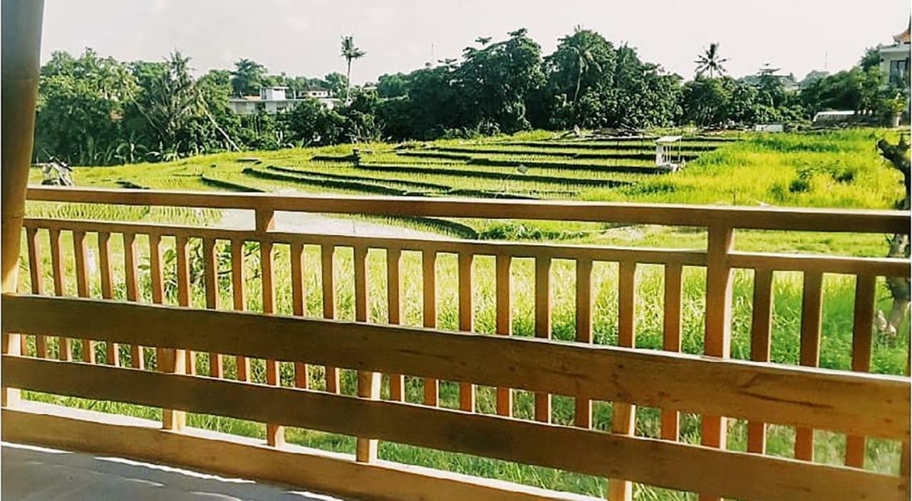 Castaway Hostel Canggu  Exterior photo
